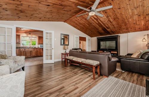 Lion's Head House | Blue Horizon Sauna Retreat