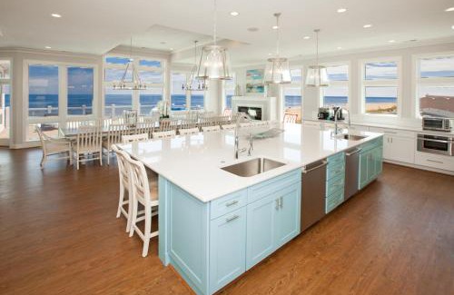 Sandbridge House | Blue Horizon