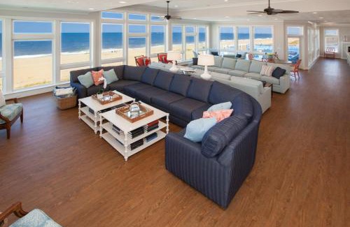 Sandbridge House | Blue Horizon