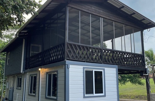 Spanish Lookout House | Blue House Bungalow