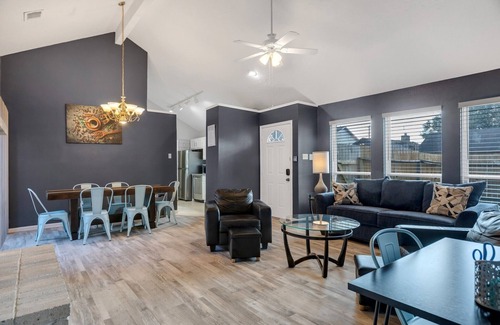 Greater Fondren Southwest House | Blue House Eclectic Living-Long Stays Welcome