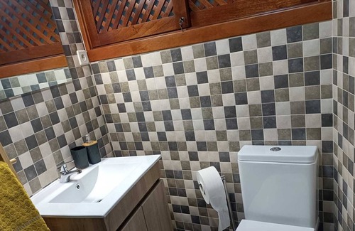 Chaves Apartment | Blue House in Chaves