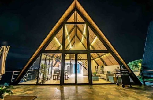 Pedro Brand House | Blue house on the mountain near the city