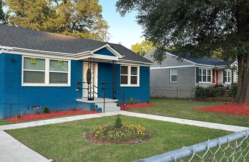 Cayce House | blue house
