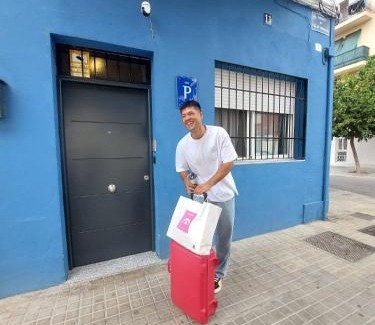 Torrefiel House | Blue House Valencia