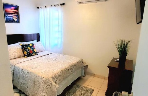 Estate Demarara Apartment | Blue House