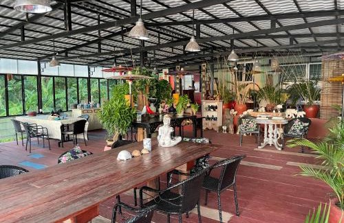 Khsach Kandal Hotel | Blue Indigo yoga Cambodia