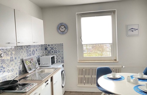 Duissern Apartment | Blue Island next to Duisburg Hbf