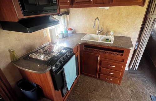 Eugene House | Blue Jay Nest on a beautiful North Face Mtn/pet friendly