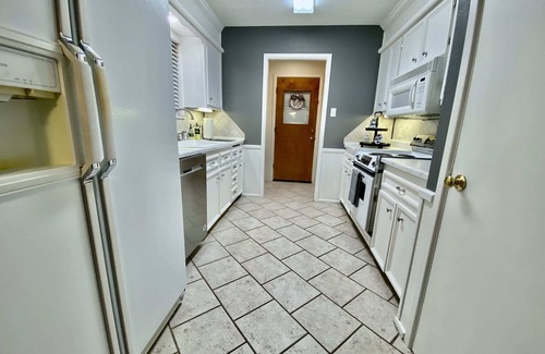 Lubbock House | Blue Jay's Magnolia - 3BR 2BA - Family Friendly