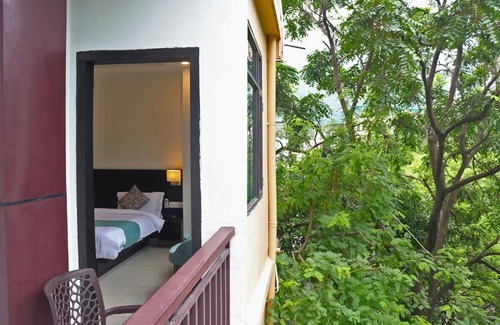 Tapovan Hotel | Blue Jay Smart Stay