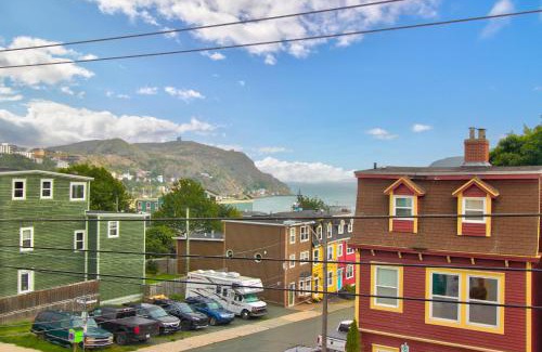 Downtown St. John's House | Blue Jelly Bean Signal Hill Sea Vw King Bds