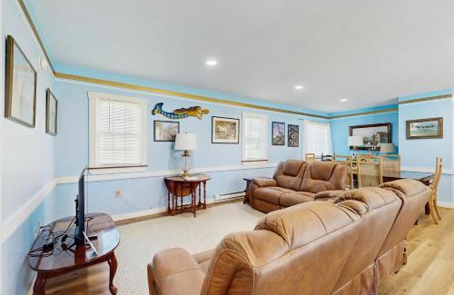 Boothbay Harbor House | Blue Lagoon Escape Unit-A