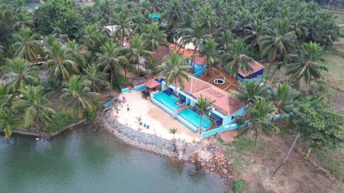Inna House | Blue Lagoon Homestay