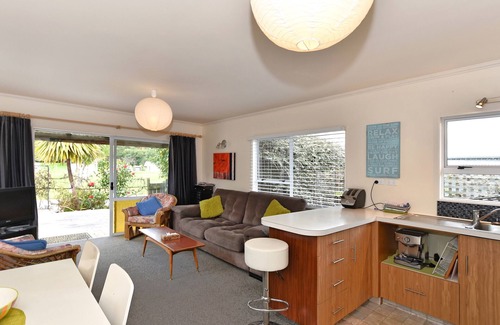 Ngaio Bay Cottage | Blue Lagoon - Kaiteriteri Holiday Unit