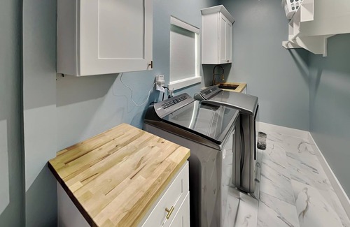 Galveston Cottage | Blue Lagoon