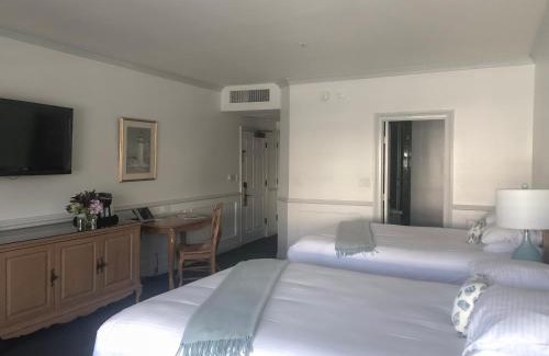 Dana Point Hotel | Blue Lantern Inn, A Four Sisters Inn
