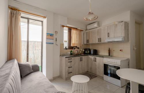 Poros Apartment | Blue Lemon Hideaway