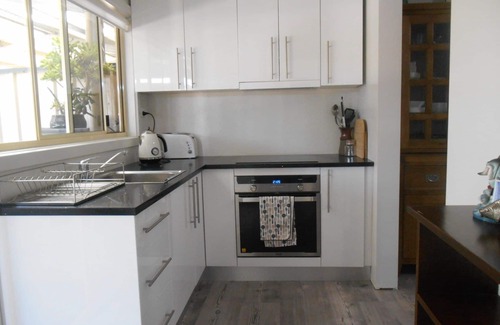 Port Vincent Apartment | Blue Line Unit 3 - Great location! Close to all amenities! Off Peak Special!