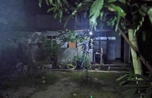 Kecamatan Masbagik House | Blue Luck