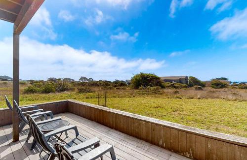 Sea Ranch House | Blue Mermaid