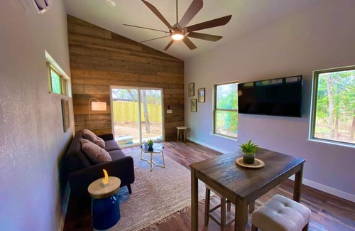 Athens House | ~Blue Moon Bungalow~