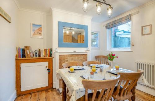 Kessingland House | Blue Moon Cottage