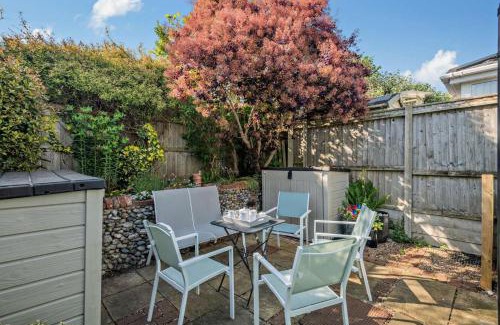Kessingland House | Blue Moon Cottage