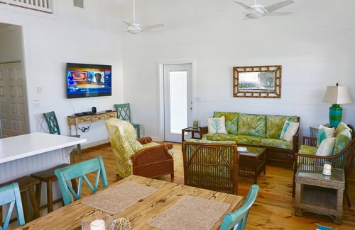 Spanish Wells Cottage | Blue Moon West - Steps from the Beautiful Beach!