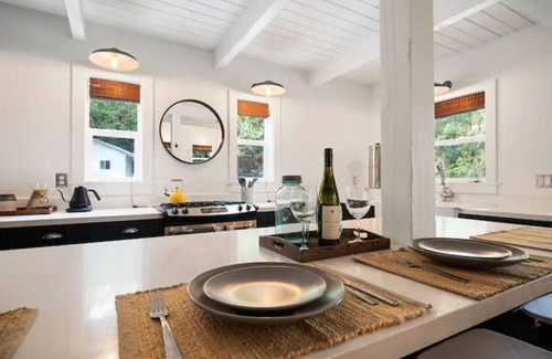 Glencoe Cabin | Blue Mountain Loft - A Unique Jewel In The Trees