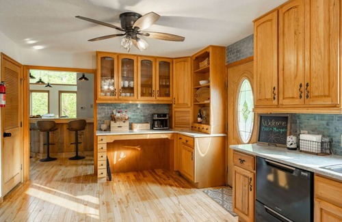 Mount Aetna House | Blue mountain retreat
