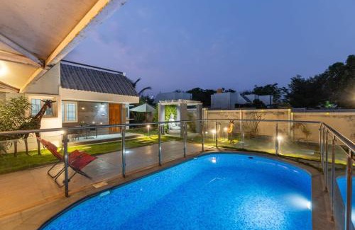 Hosur Villa | Blue Nest By StayJadeParty VillaLawn