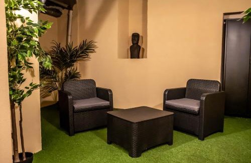 Corbeil-Essonnes Apartment | BLUE NIGHT - Jacuzzi - Bord de Seine