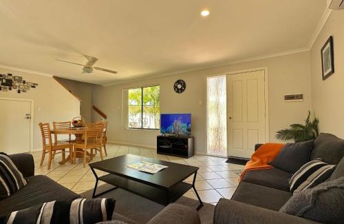 Kalbarri Apartment | Blue Ocean Villa 6 - Kalbarri, WA