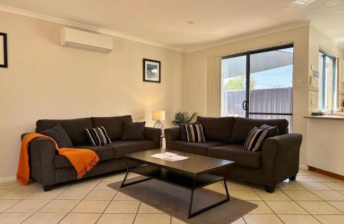 Kalbarri Apartment | Blue Ocean Villa 6 - Kalbarri, WA