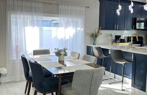 Citrus Park House | Blue Orchid Escape - 2 Bedrooms 2 Queen Beds