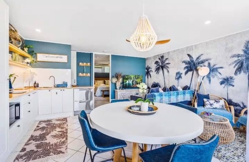 Gold Coast Apartment | Blue Palms By The Beach - Pool, spa, king bed