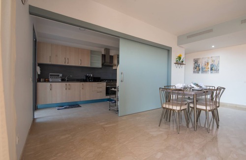 Agadir City Center Apartment | Blue Paradise,a ray of Sunshine Between sea & Pool
