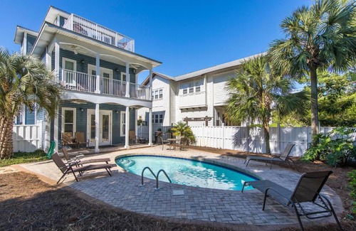 Village of Sugar Beach House | Blue Paradise