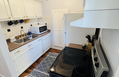 El Lago Condo | Blue Pearl Beach Retreatn1st floor unit with pool, shopping, Kemah Boardwalk,