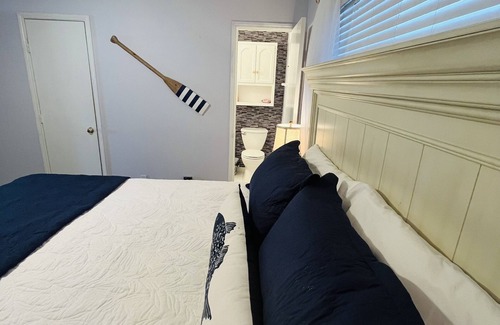 El Lago Condo | Blue Pearl Beach Retreatn1st floor unit with pool, shopping, Kemah Boardwalk,