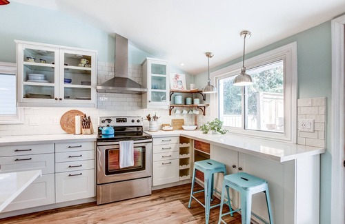 Historic Old Town House | Blue Pearl, Your Tranquil Oasis