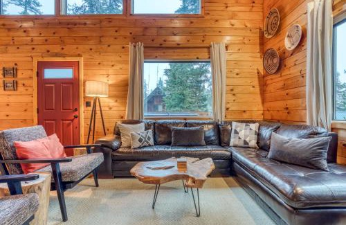Government Camp House | Blue Pine Chalet