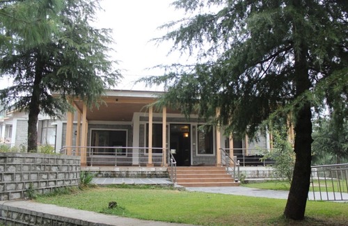 Nathia Gali Cottage | Blue Pine Retreat