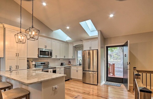 Millville House | 'Blue Ridge Acres', Riverfront Home w/ Deck