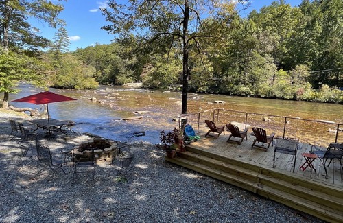 Wilscot Cabin | Blue Ridge Castaway Cabin on The Toccoa River