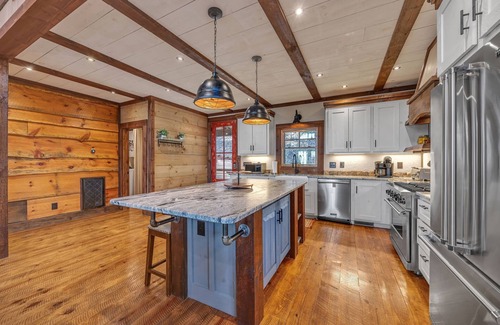 Necowa Cove House | Blue Ridge Lake Retreat w/Hot Tub + All King Beds