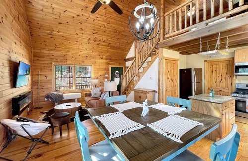 Millers Creek Cabin | Blue Ridge Mountain Escape