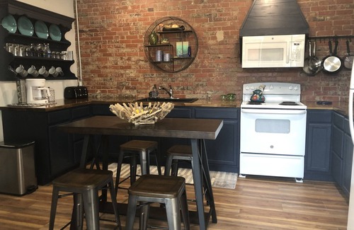Milltown House | Blue River Bungalow, Milltown Indiana