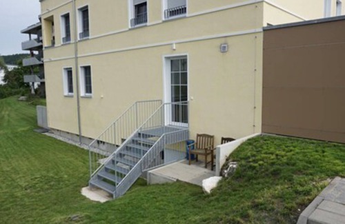 Ehrenstein Apartment | Blue River Side